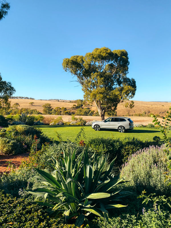 a Volvo EX90 at Kingsford The Barossa