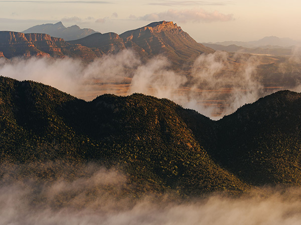 mist around Wilpena Pound in flinders ranges