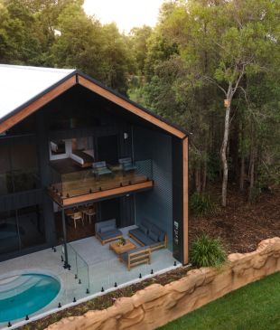 <p><i>The luxurious</i> <strong>Australia</strong> Zoo cabins you’ll share with freshwater crocs</p>
