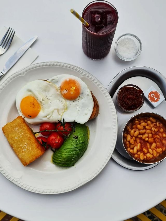 vegetarian breakfast at Beautiful Jim Key, Brunswick