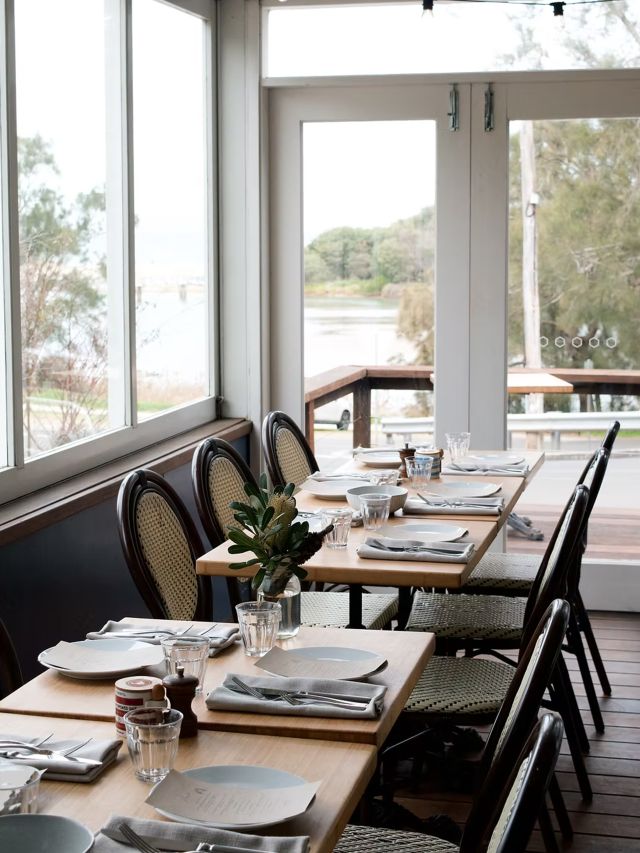 the dining interior of The Blue Swimmer at Seahaven, Kiama restaurants