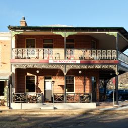 Exterior of Rockley Pub