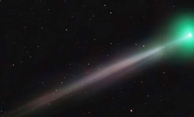Comet C/2025 R2 (SWAN)