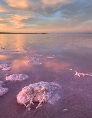 pink Lake Tyrrel, Wimmera Mallee, Victoria Australia