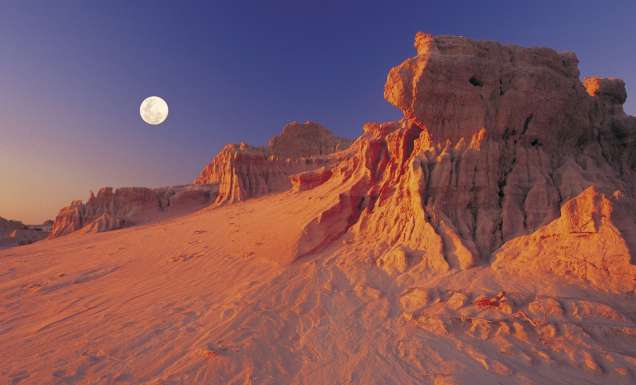 Moon rising over the Walls of China in World Heritage Mungo National Park