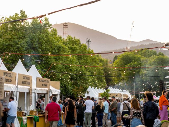 food stalls at the Hobart/Nipaluna’s Taste of Summer