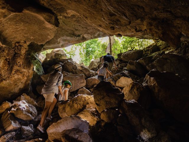 Family on Capricorn Explored guided tour thorugh caves