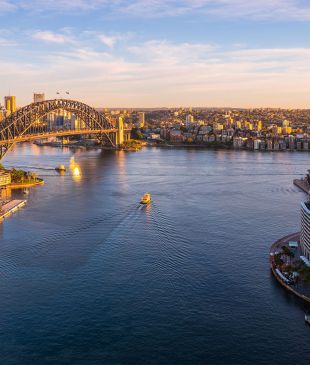 <p>Your guide<i> to a summer staycation</i> in <strong>Sydney</strong></p>