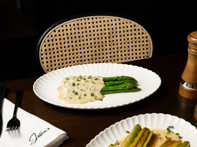 dining at Jeffie’s, Geelong