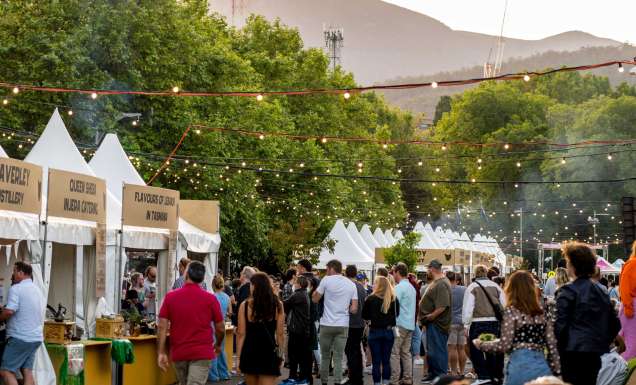 food stalls at the Hobart/Nipaluna’s Taste of Summer