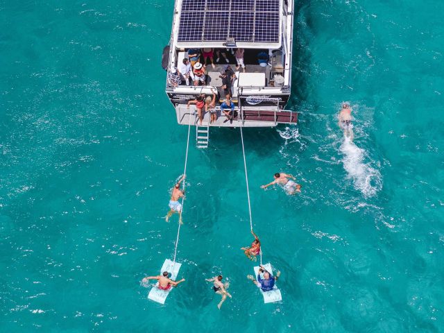 Luxe Island Seafood Cruise with Rottnest Cruises