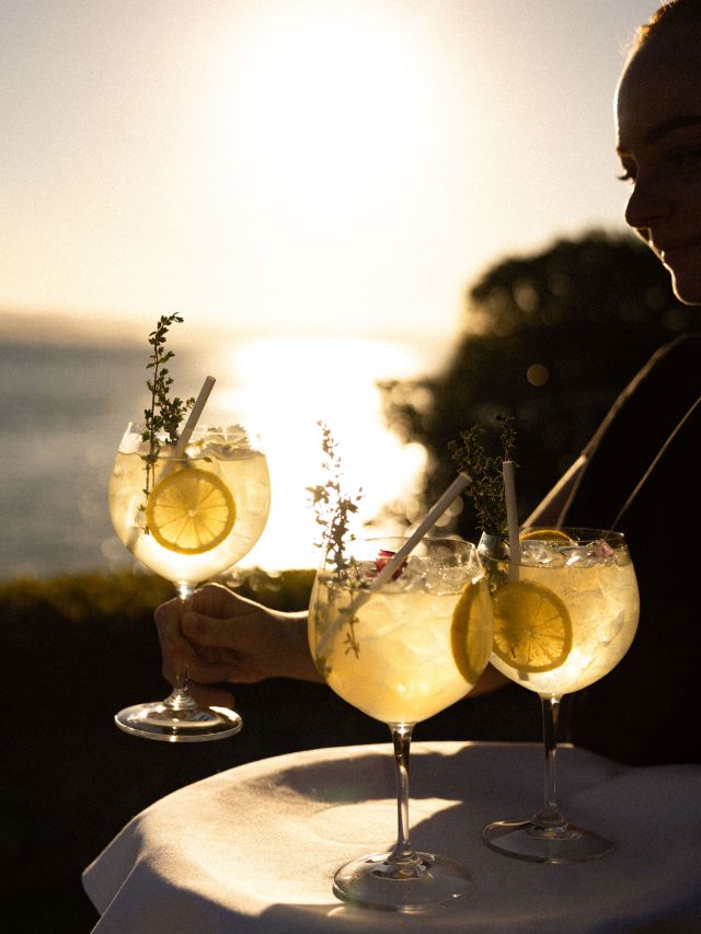 Cocktails at sunset for qualia guests on Hamilton Island