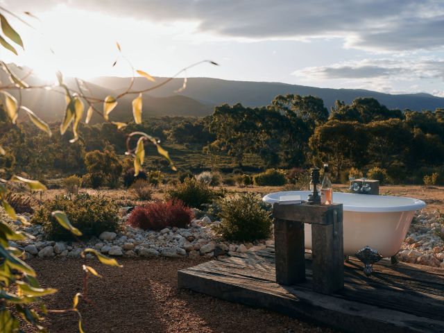 outdoor bathtub at Nook On The Hill
