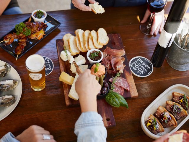 steak, naan bread and beer at Paper Scissors Rock in Halls Gap