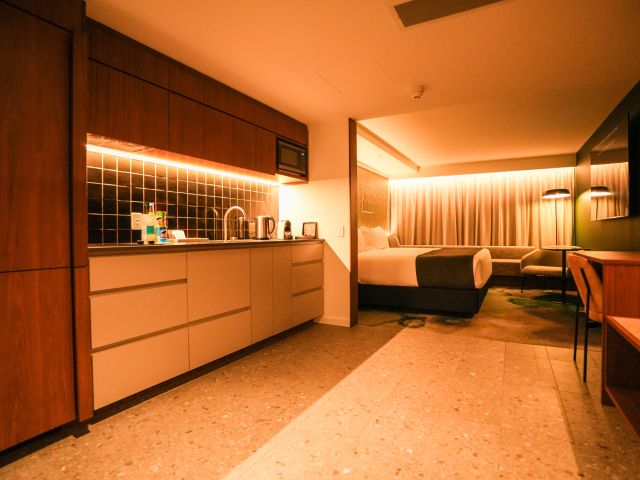 a look inside one of the rooms at Peppers Gladstone