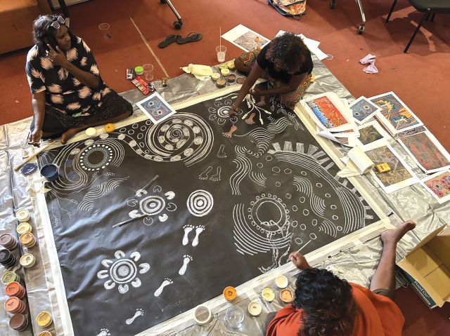 artists at work, Sunrise Journeys at Ulur-u