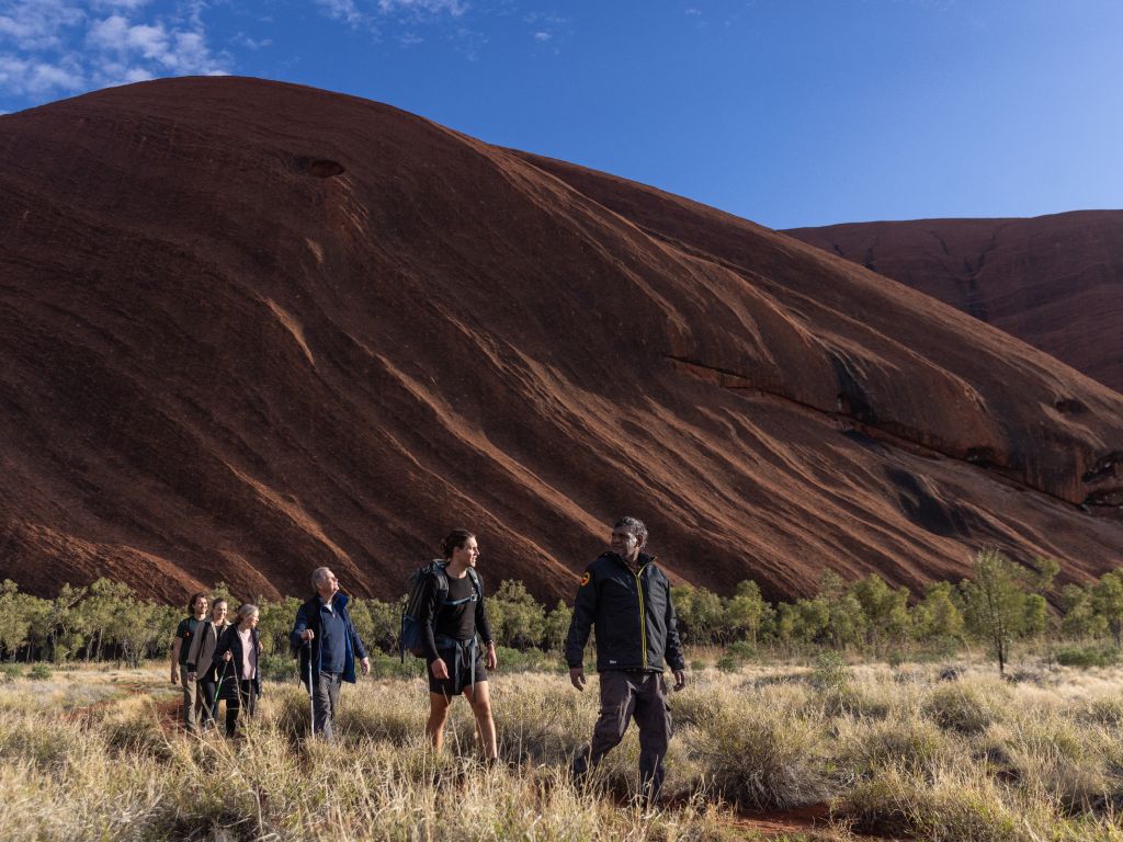 Tasmanian Walking Company Uluṟu Kata Tjuṯa Signature Walk