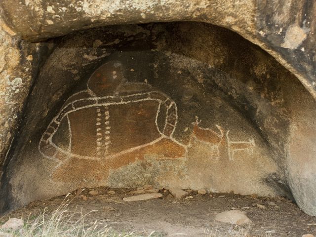 Rock art at Bunjil Shelter in The Grampians