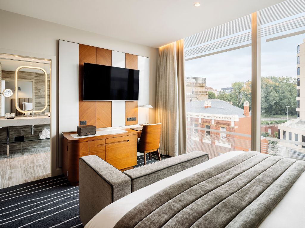 A Pavilion King Room at The Tasman