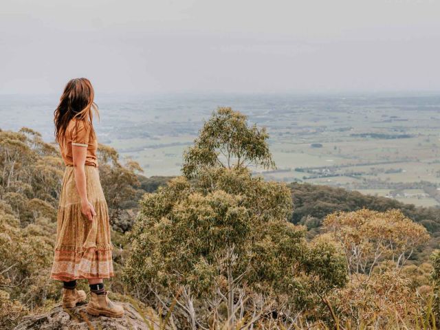 Macedon Ranges Walking Trail camel's hump lookout