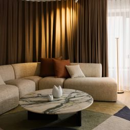 Adina Town Hall one bedroom living room