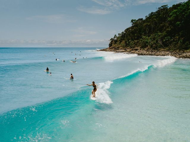 surfing in Noosa Heads
