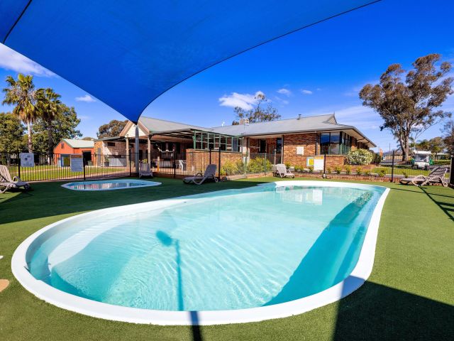 pool at BIG4 Mudgee Holiday Park