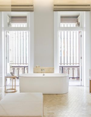 A bathroom at COMO The Treasury