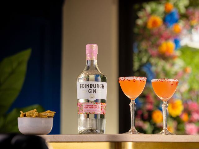 Edinburgh pink gin