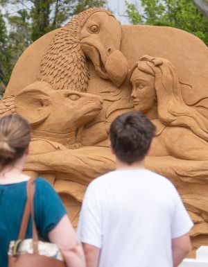 Alice in Wonderland with dodo and mouse sand sculpture for sand sculpture trail in Echuca