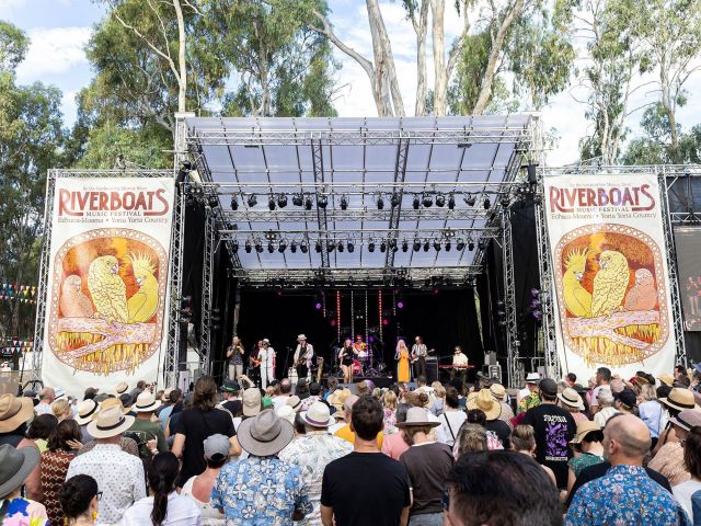 the Riverboats Music Festival, Echuca Moama
