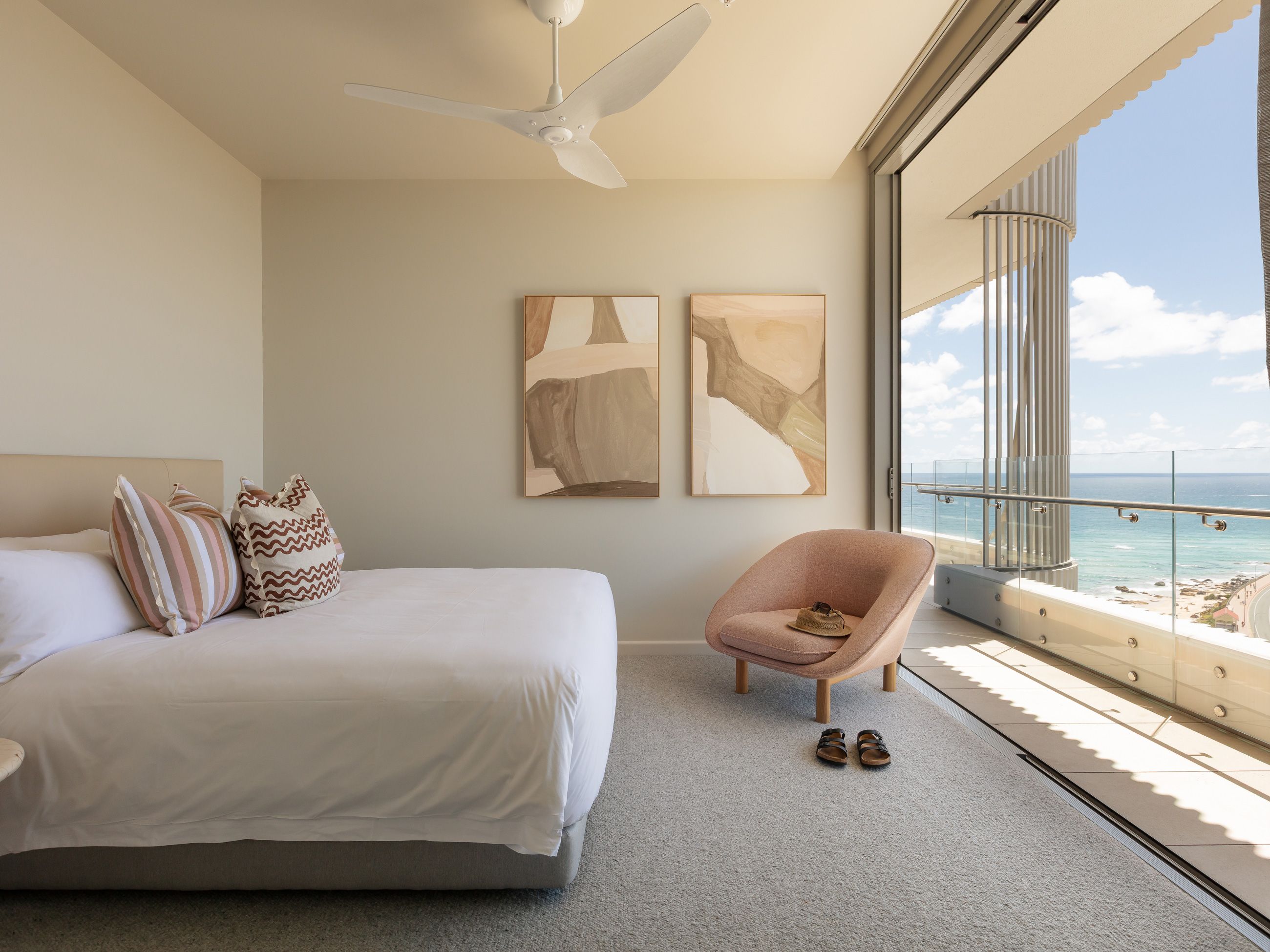 RISE Kirra Point bedroom