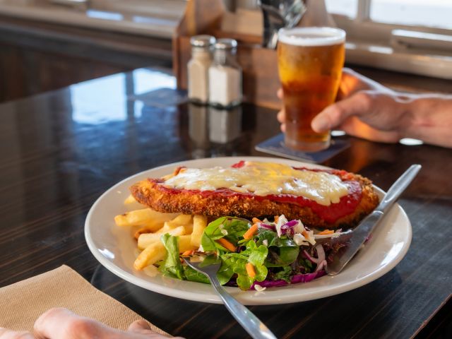 meal at Commercial Hotel