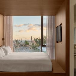 the Gus Premium Room at Garde Hotel, Fremantle