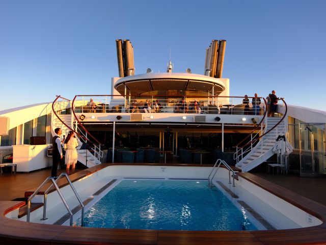 the open-air pool onboard Le Soléal