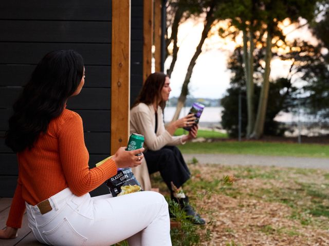 Lake Colac Holiday Park along the Great Ocean Road