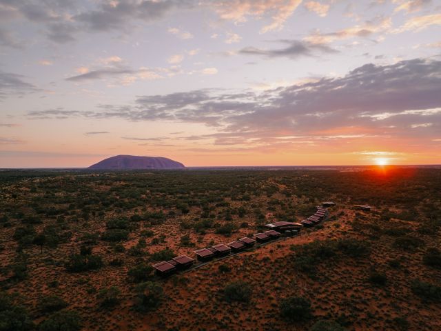 Aerial shot of Uluṟu-Kata Tjuṯa Signature Walk and private lodges