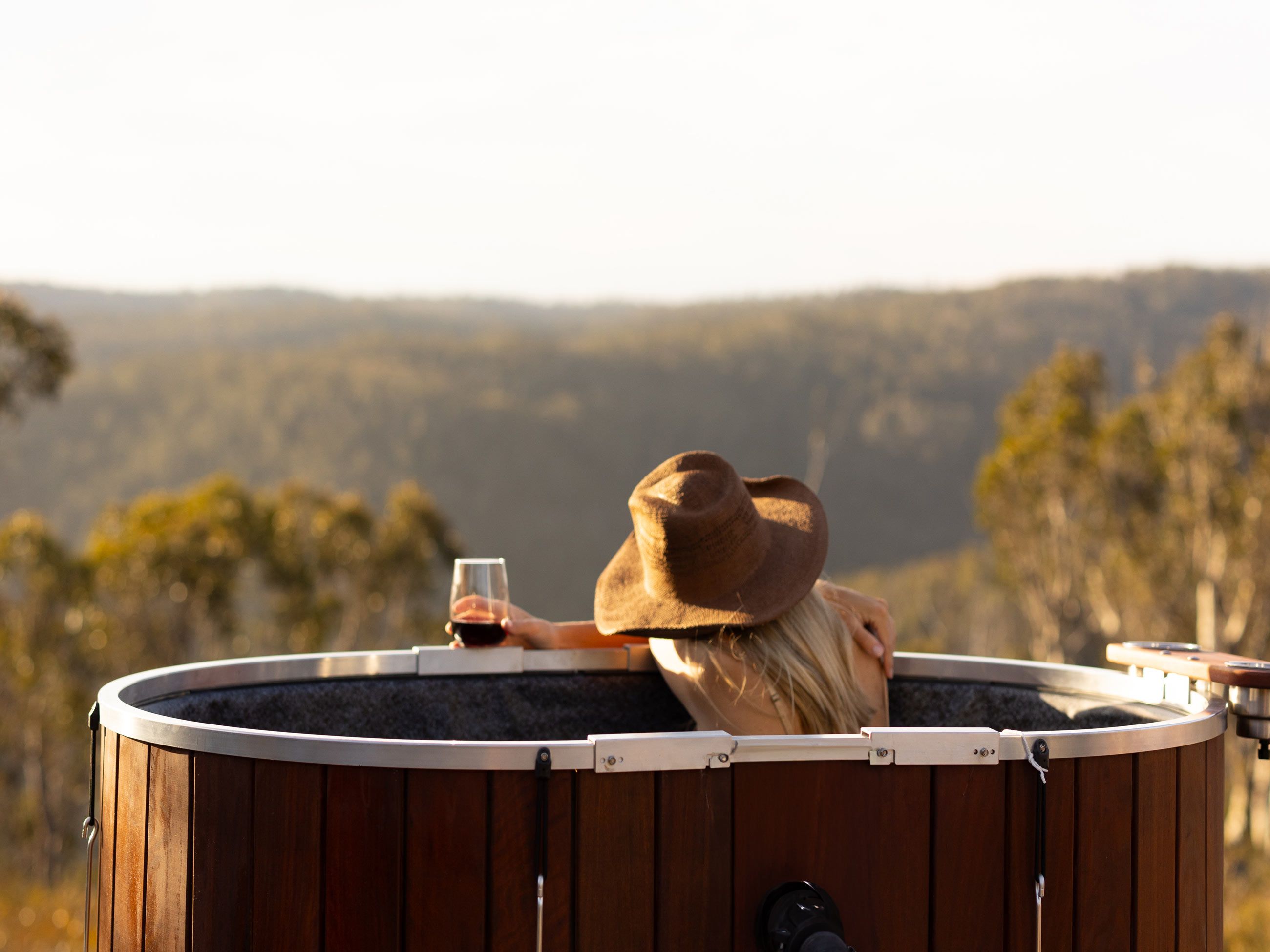 Tiny Billy outdoor tub