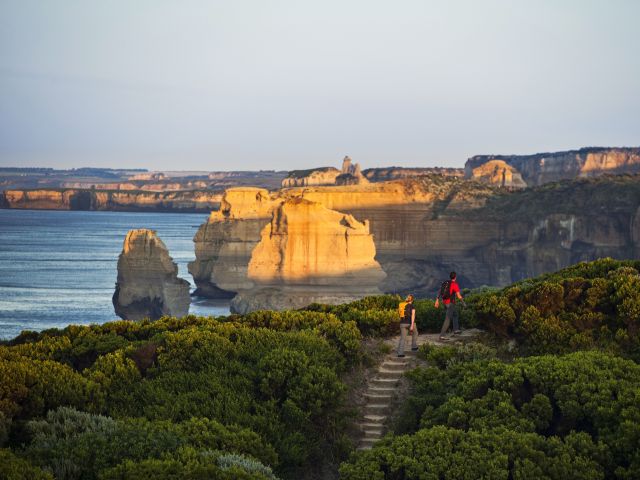 Twelve Apostles and Great Ocean Walk in Victoria
