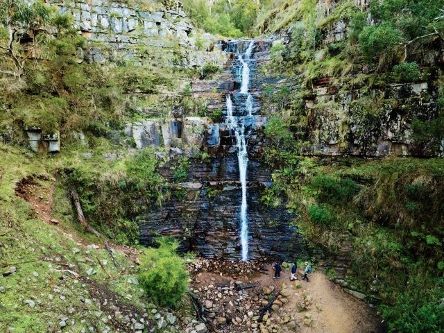 Waterfall on Grampians Peaks Trail