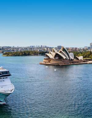 The Norwegian Spirit with stunning views of the Sydney Opera House.