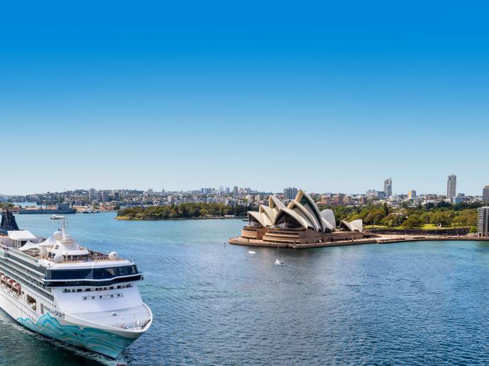 Aerial view of Norwegian Spirit in Sydney Harbour