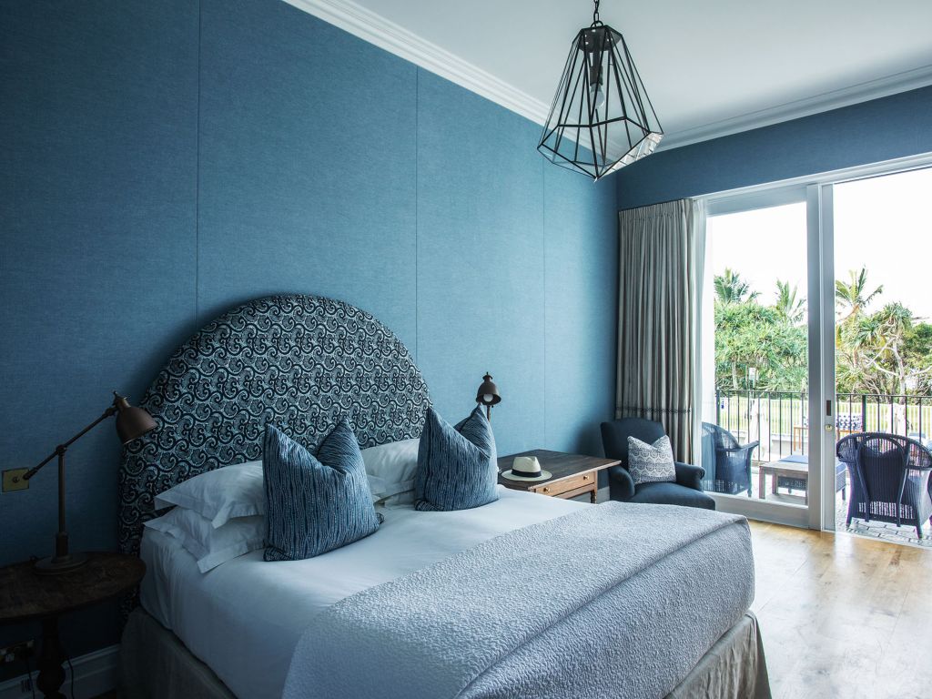 Pool King Balcony, Halcyon House