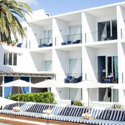 Halcyon House exterior and pool view