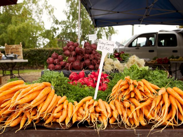 fresh produce at Evandale Market
