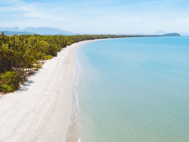 the Four Mile Beach in Port Douglas