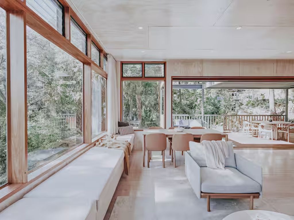 Palm Pavilion rainforest airbnb NSW