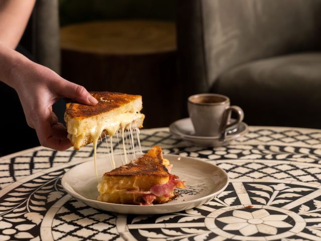 a grilled cheese sandwich at Cafe 1871