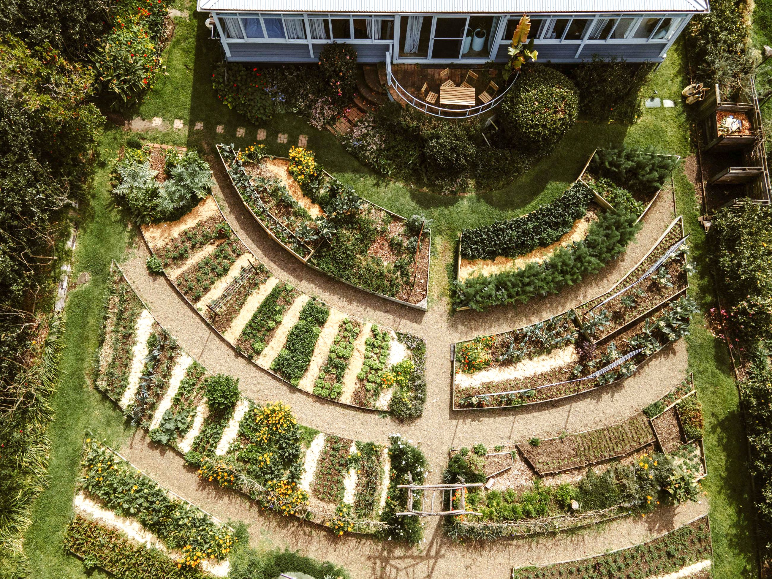 Farm Haus, Milton