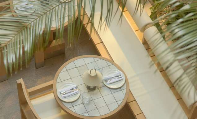 Aerial shot of tables at Golden Avenue in Brisbane